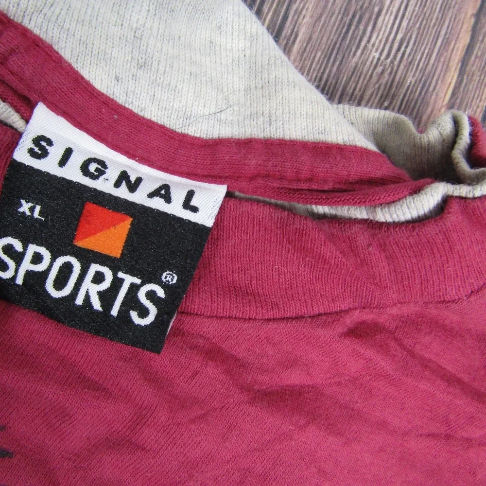 Signal Sports T-Shirt Mens XL Maroon Vintage 90s Wyoming‎ Bison Native Graphic